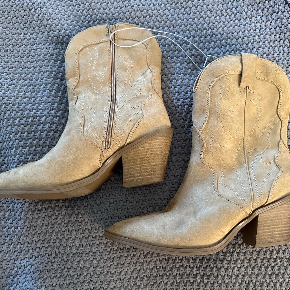 Universal Thread Western Boots - image 1